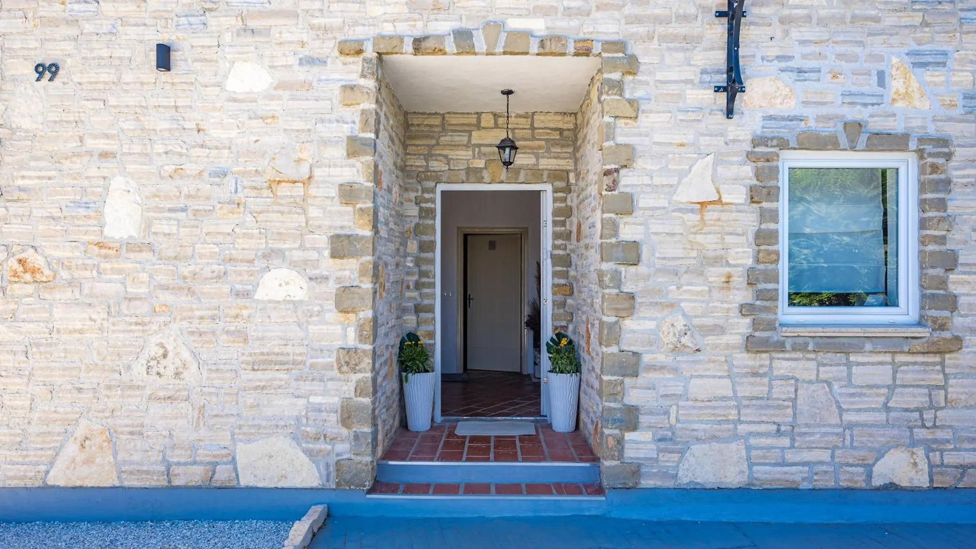 House Cabrunici 2391 Villa Vakantiehuis