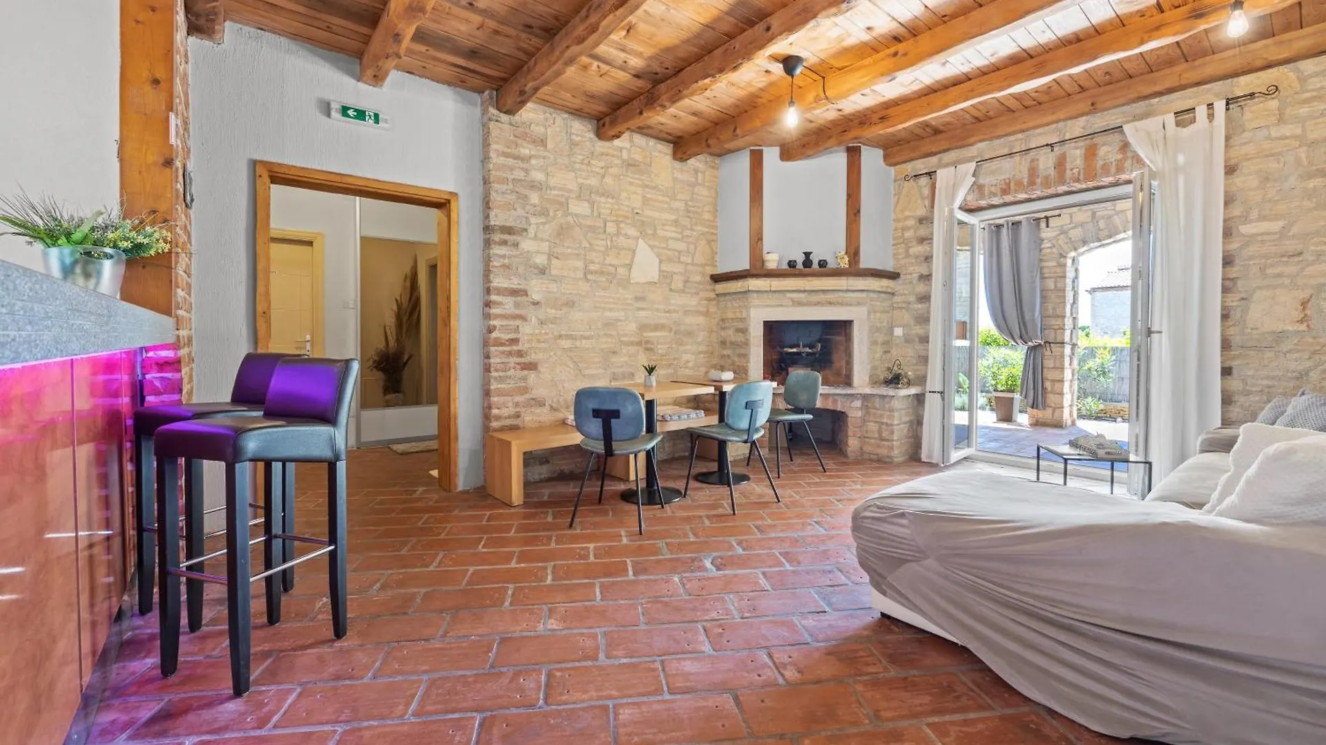 House Cabrunici 2391 Villa Vakantiehuis